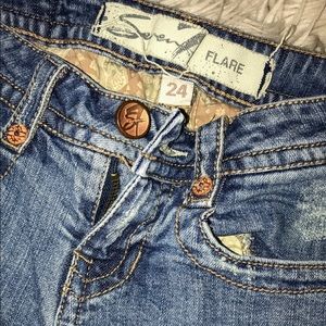 Seven Jeans